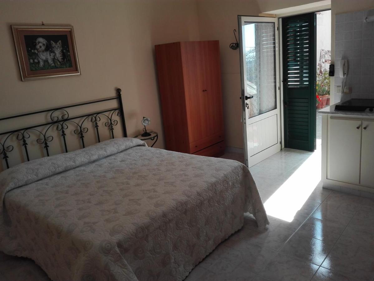 Casa Lorella Bed & Breakfast Massa Lubrense Exterior photo